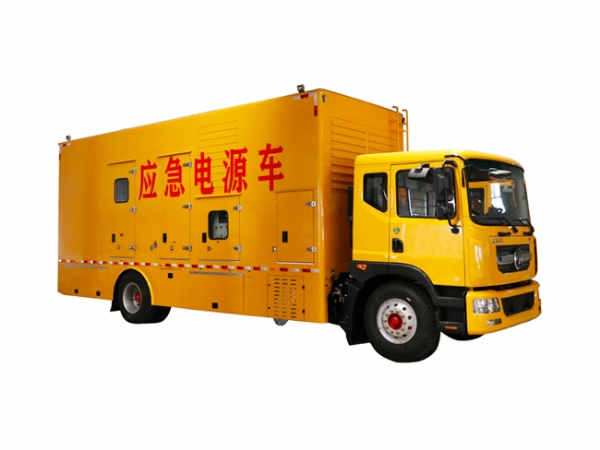 叼嘿视频影院移動（dòng）電（diàn）源車