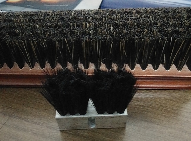 小型鋁合金毛刷樣（yàng）品